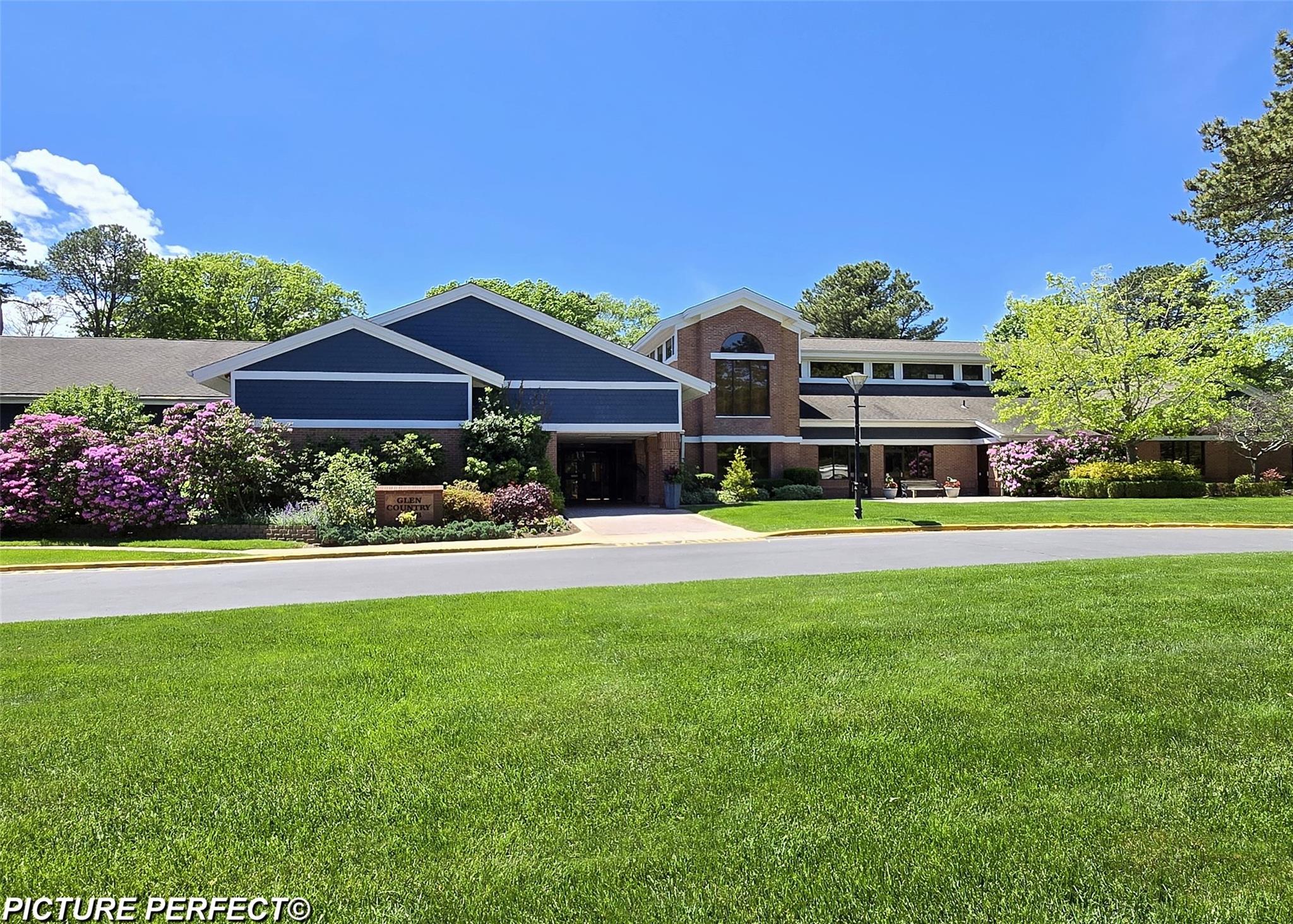 11 Cutchogue Court, Ridge, New York image 23