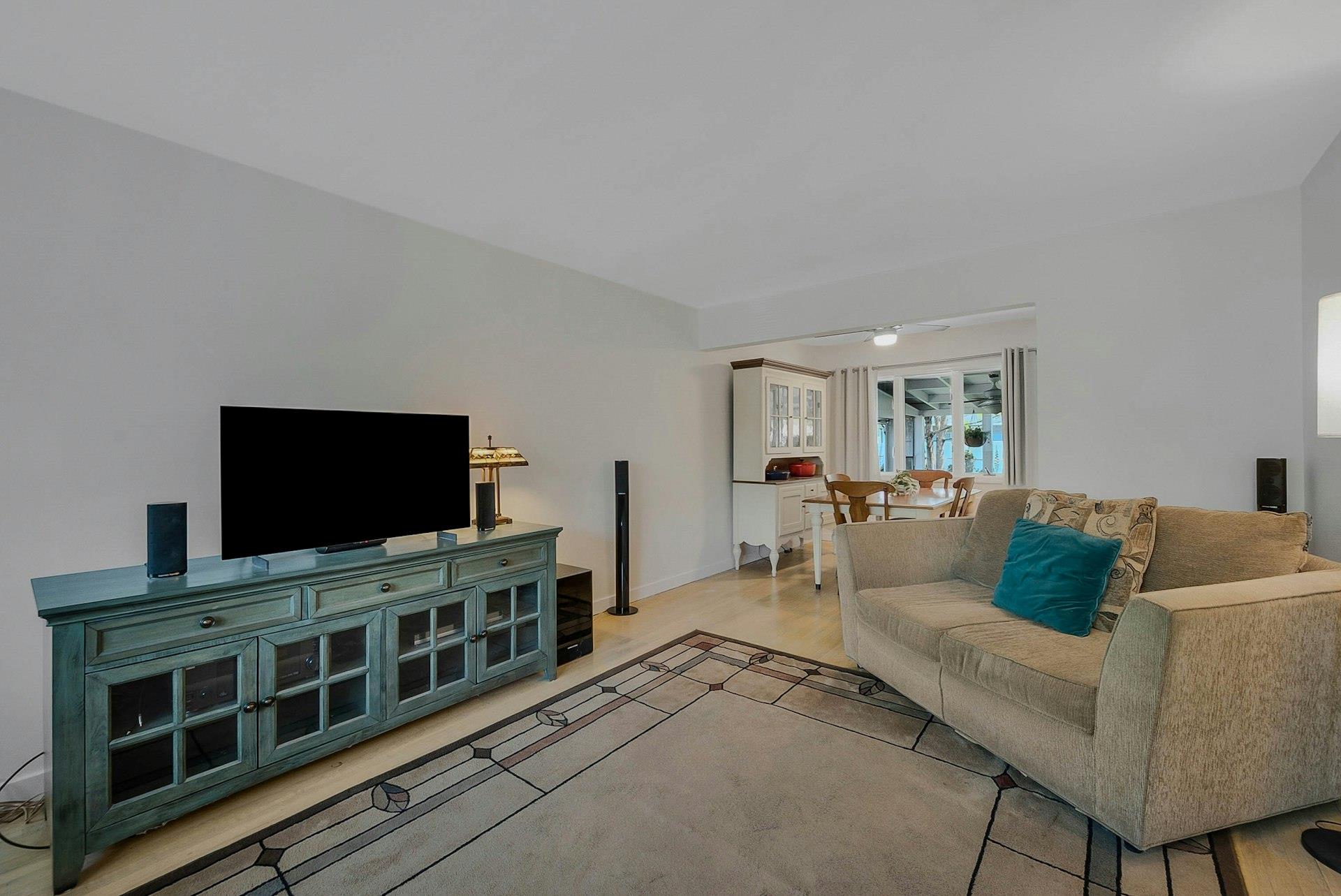 3 Kerry Avenue, Huntington, New York image 6