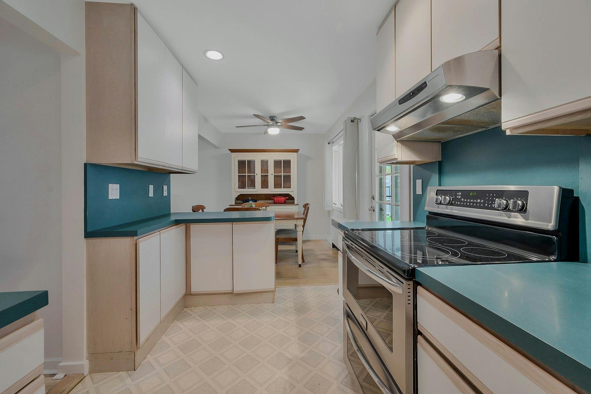 3 Kerry Avenue, Huntington, New York image 9