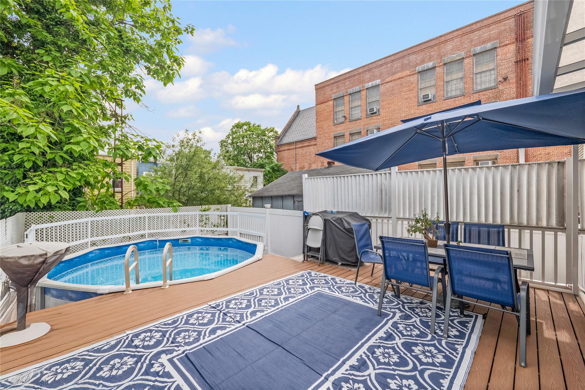 10224 85th Avenue, Richmond Hill, New York image 32