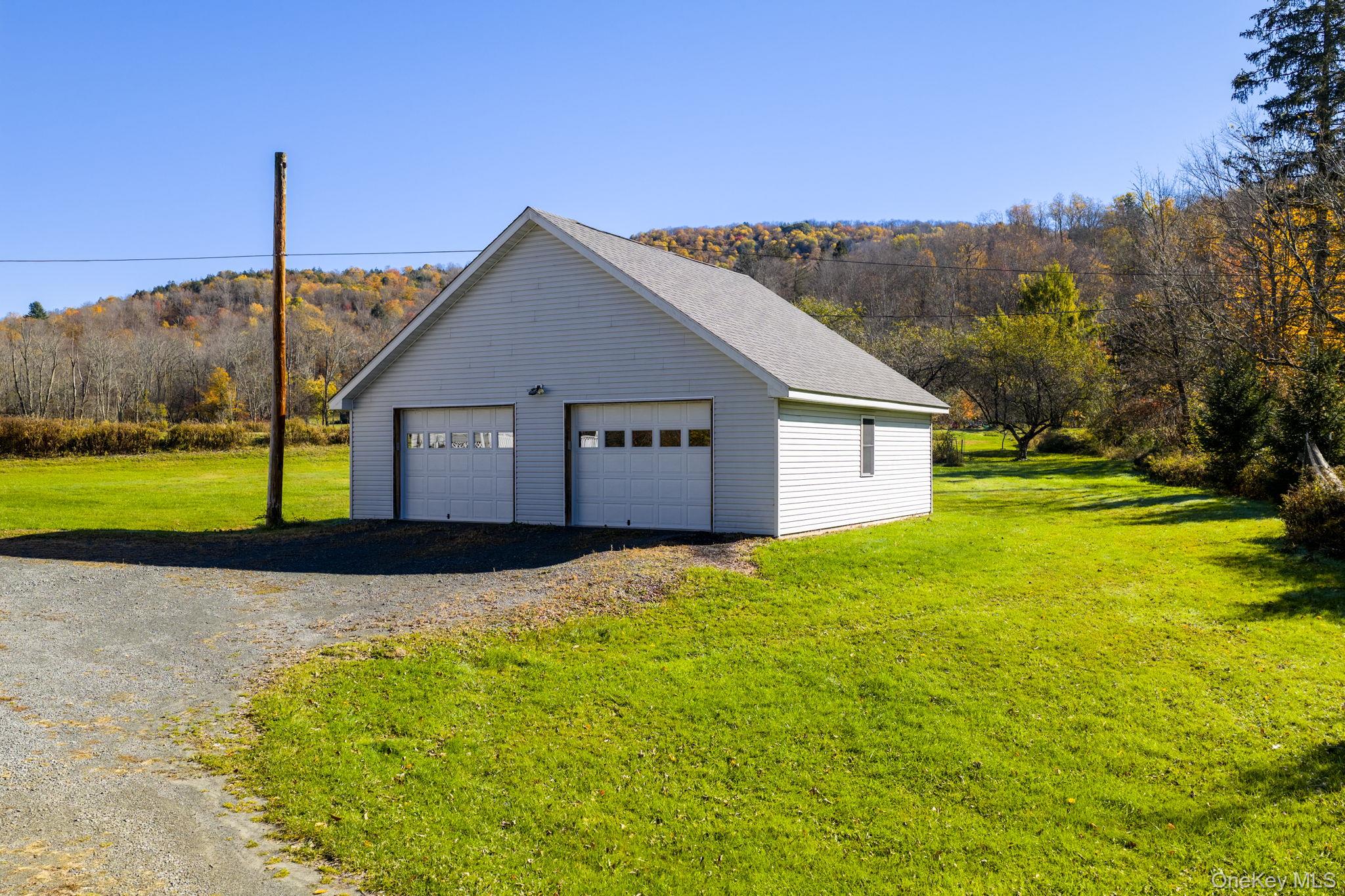 612 Jeffersonville N.Branch Road