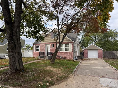 Photo of 345 Elmore Street, Central Islip, NY 11722 (MLS # 939825)