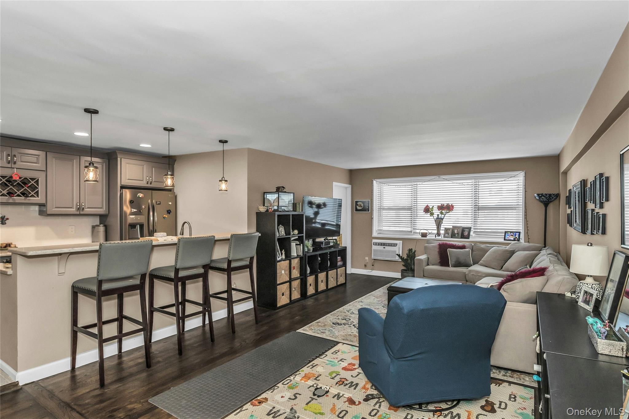 100 Lincoln Avenue 14D