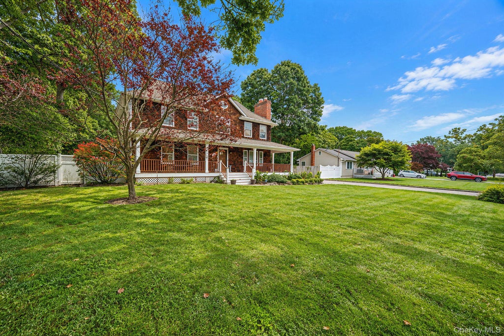 Photo of 17 Mayfield Drive, Mastic Beach, NY 11951 (MLS # 1056496)