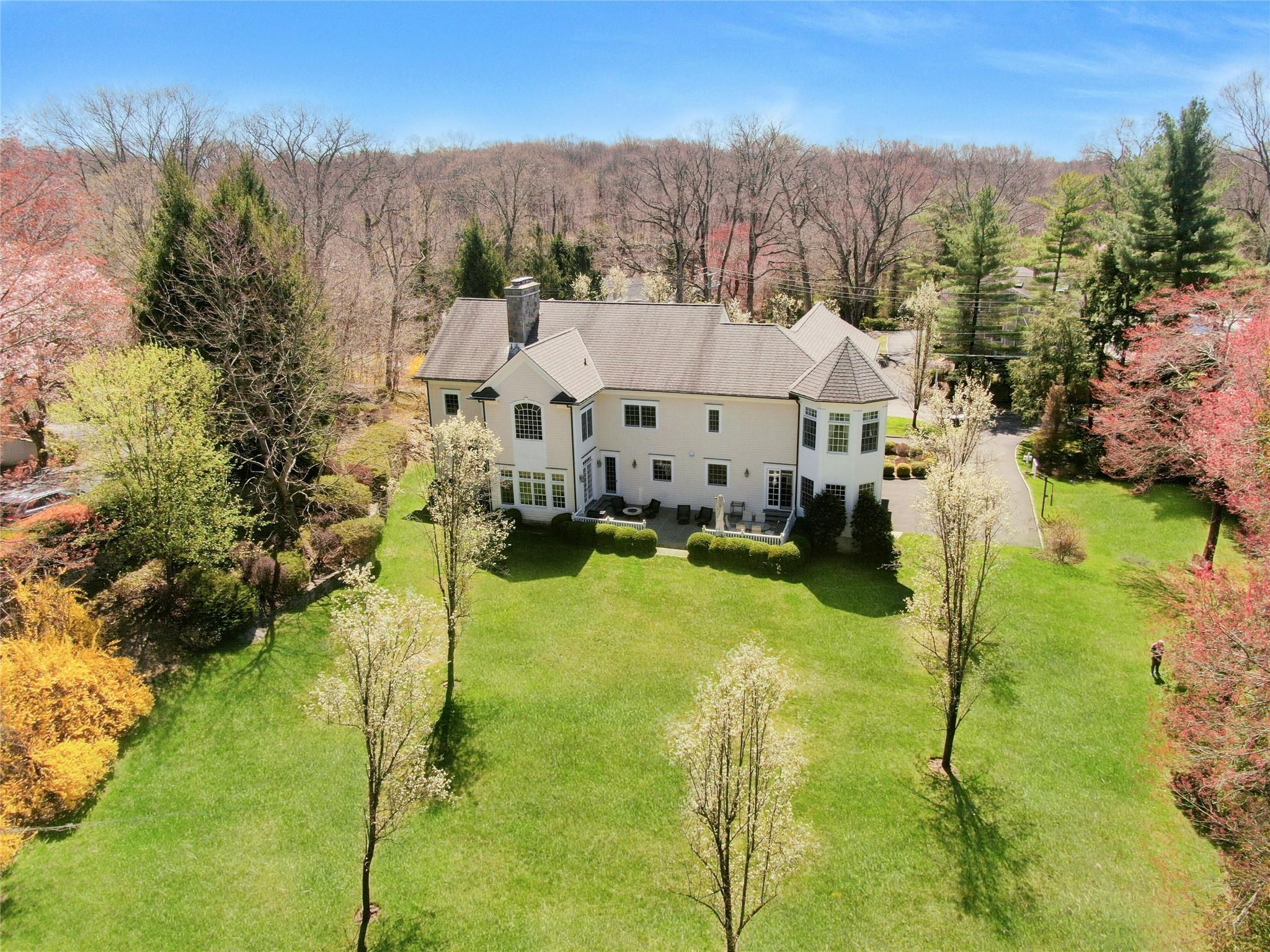 85 Woodlands Road, Harrison, New York image 28