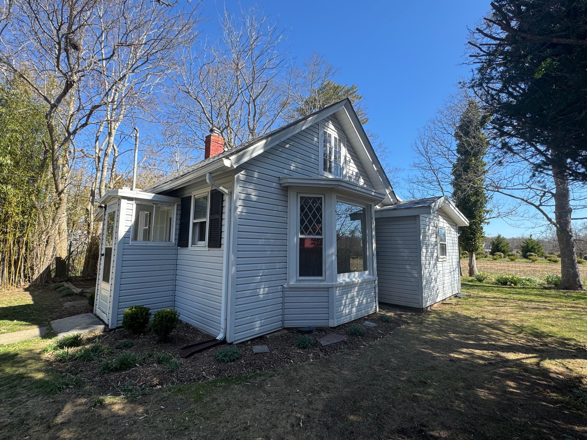 1845 Shipyard Lane, East Marion, New York image 2