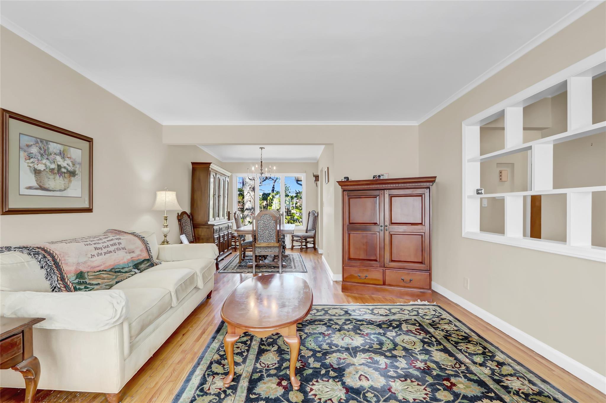 142 Aster Drive, New Hyde Park, New York image 6