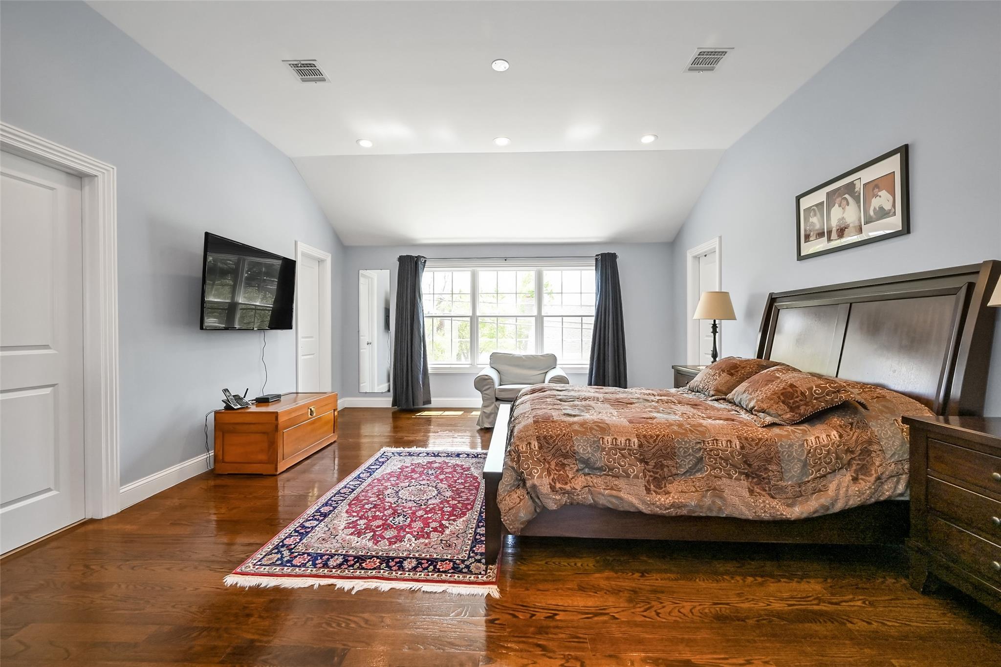 11 Knickerbocker Road, Plainview, New York image 10