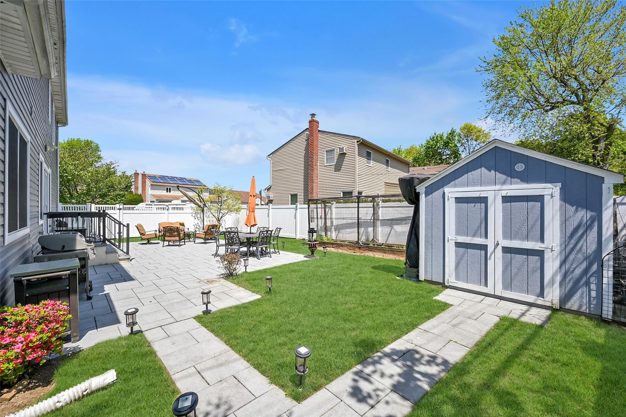 11 Knickerbocker Road, Plainview, New York image 22