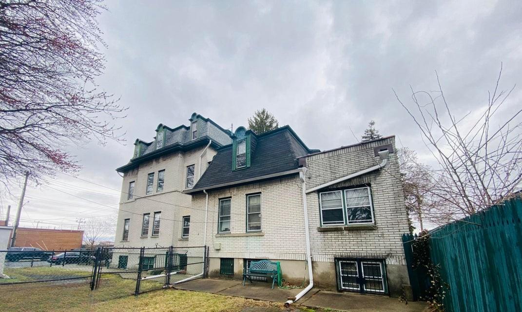 1124-1126 Richmond Terrace