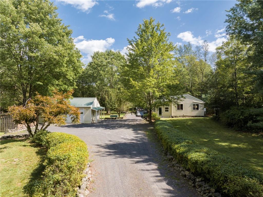 712 Queens Highway, Accord, New York image 1