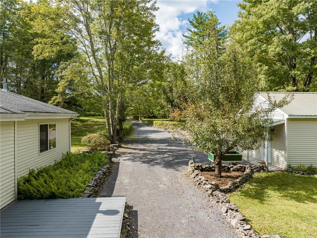 712 Queens Highway, Accord, New York image 38