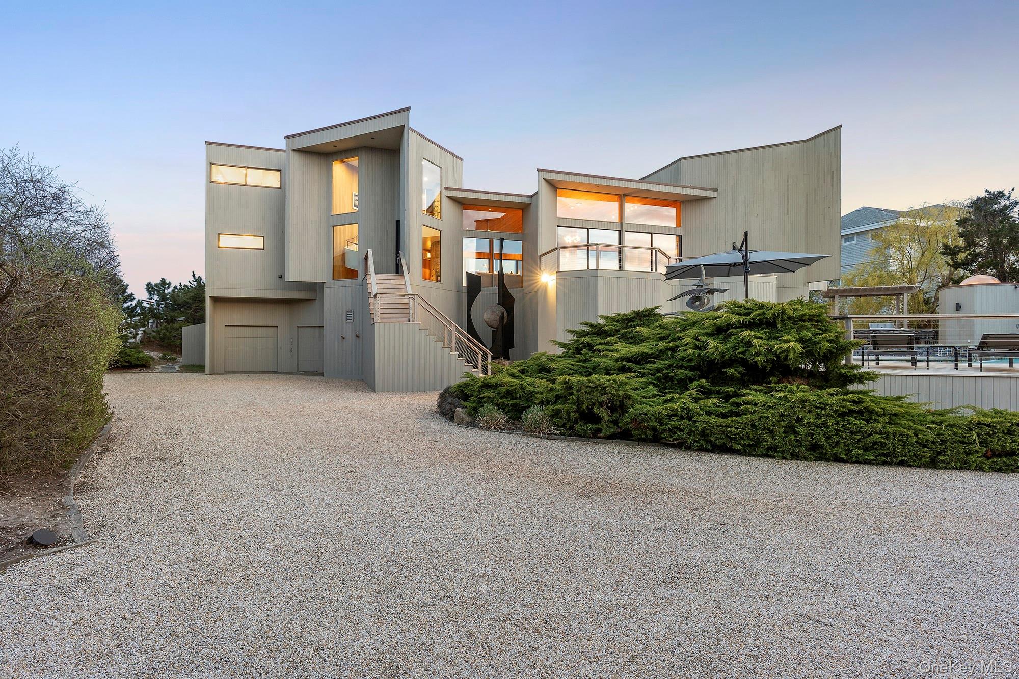 199 Dune Road