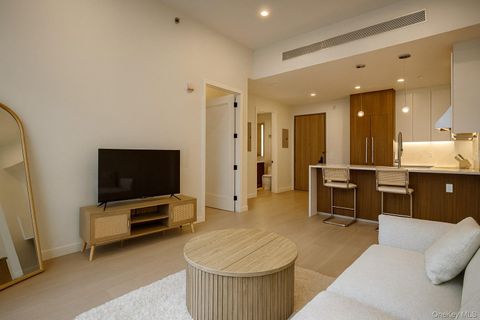 Condo For Sale - 35-32 Leavitt St St #PH H<br/> Queens County, Flushing, NY 11354