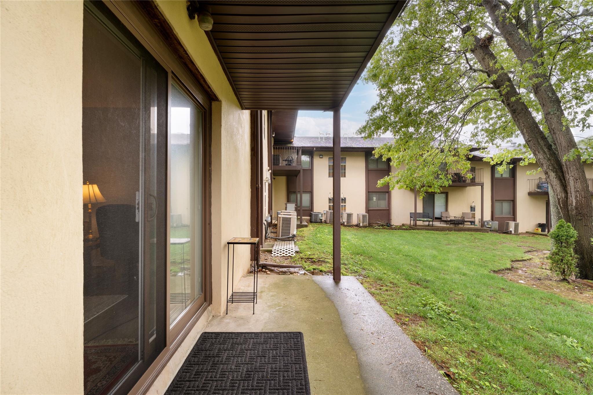 13 Beech Ct #13, Selden, New York image 15