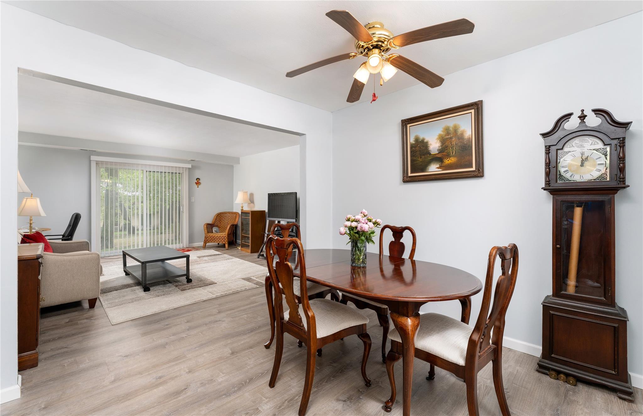 13 Beech Ct #13, Selden, New York image 4