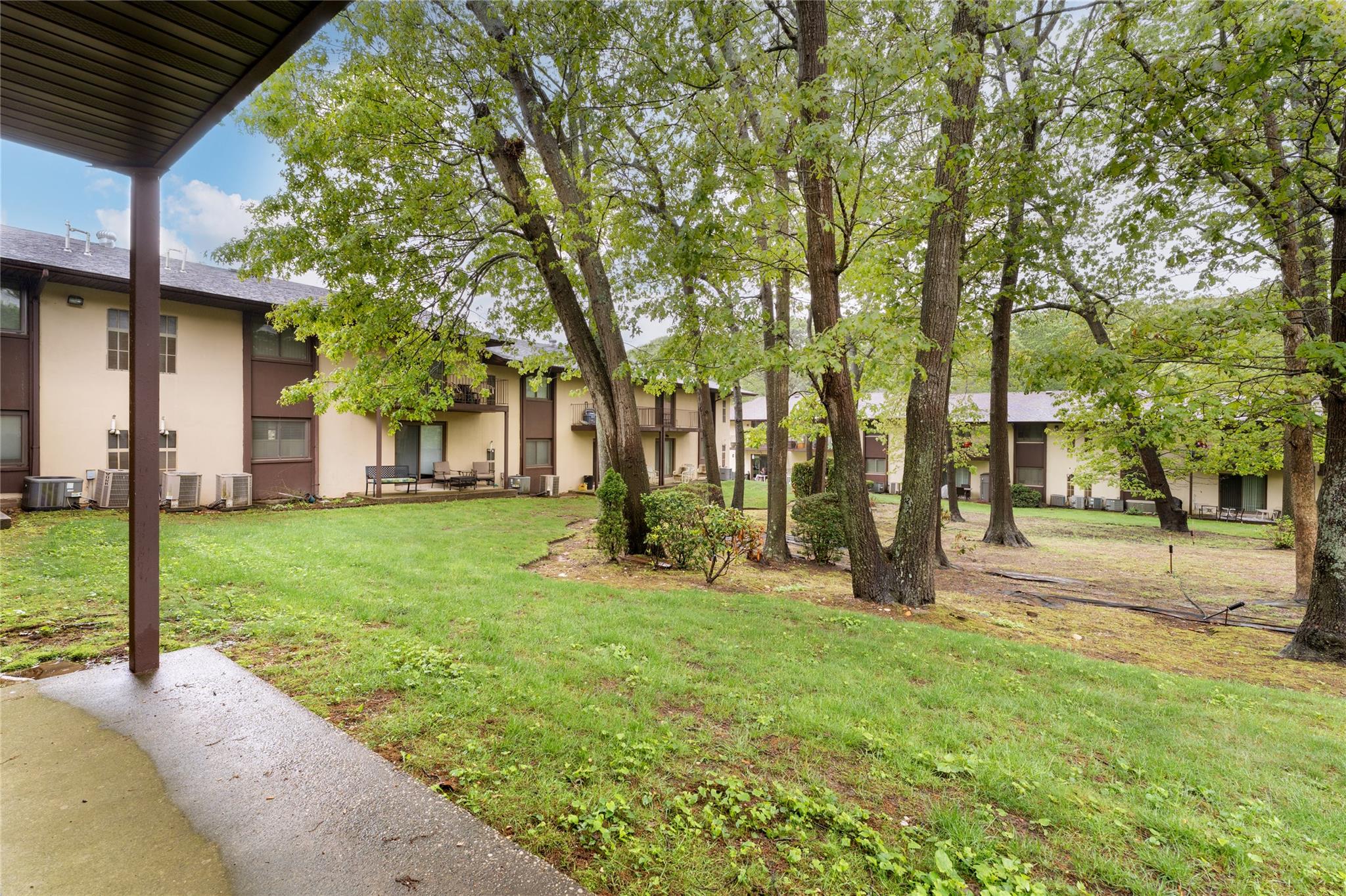 13 Beech Ct #13, Selden, New York image 14