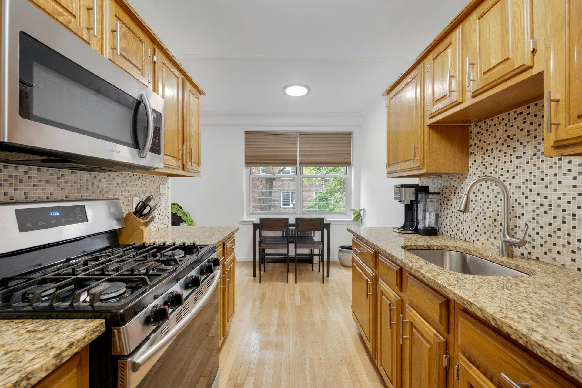 781 Palmer Road #2F, Bronxville, New York image 9