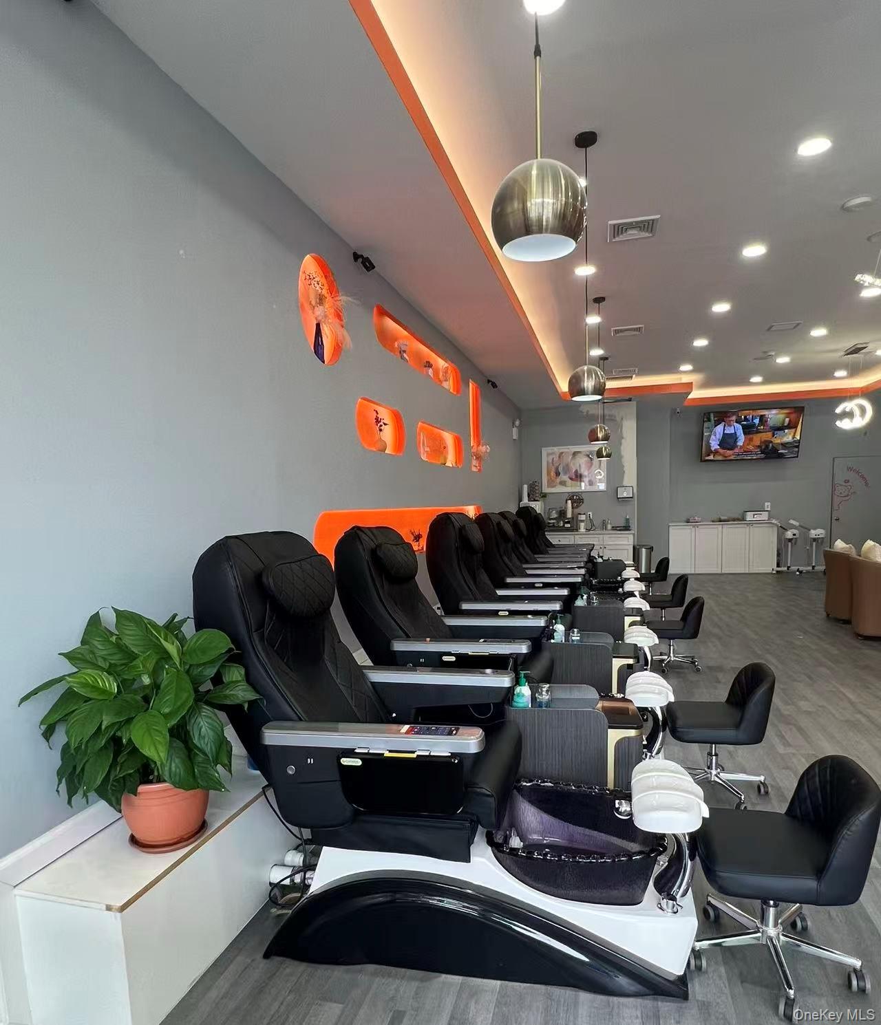 45 Northern Boulevard