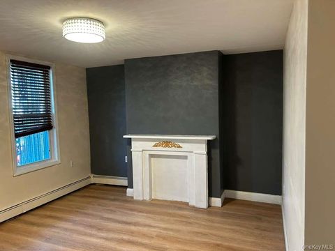 Apartment For Rent - 1222 Simpson Street #1FL<br/> Bronx County, Bronx, NY 10459