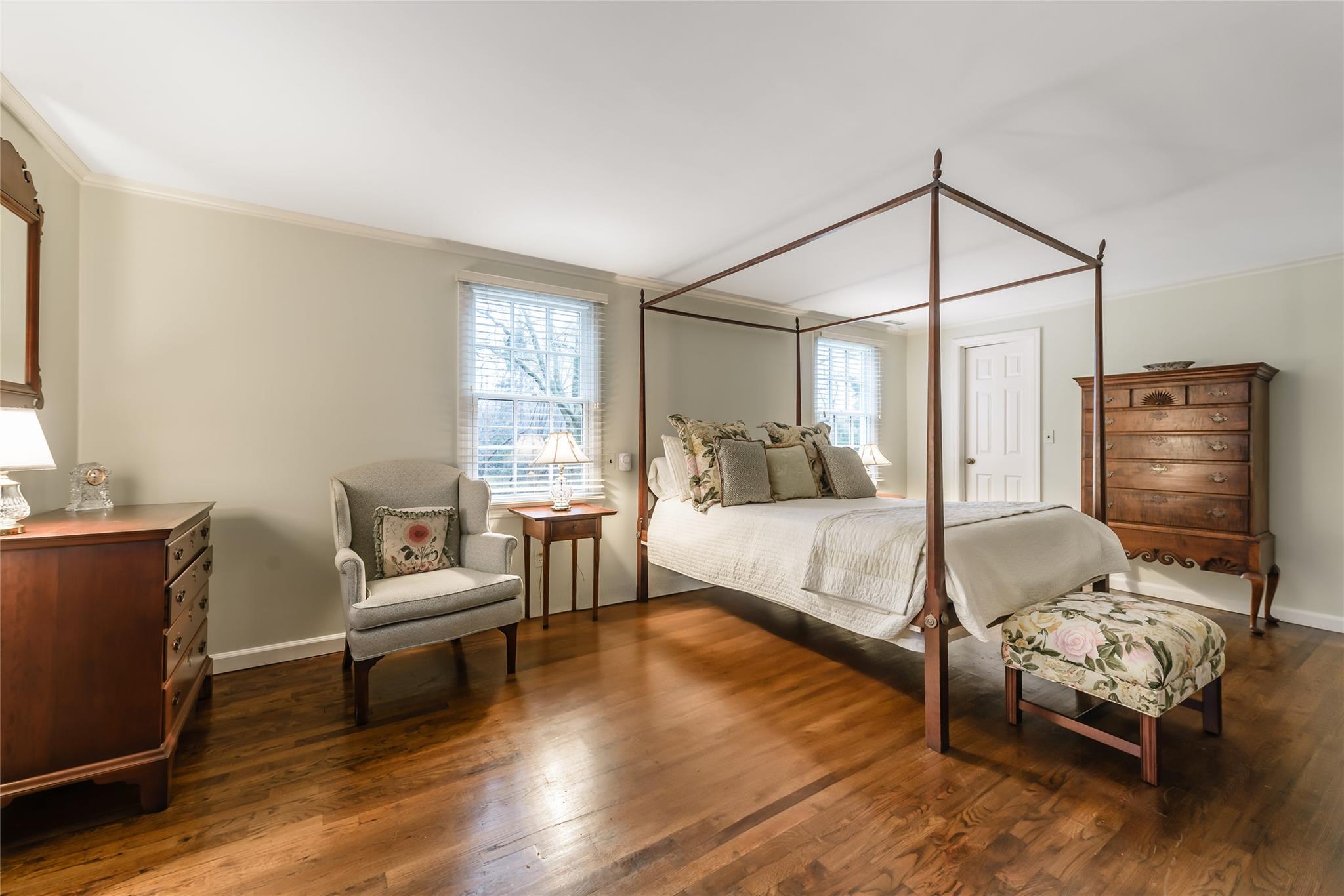 5 Towl Gate Lane, Syosset, New York image 30