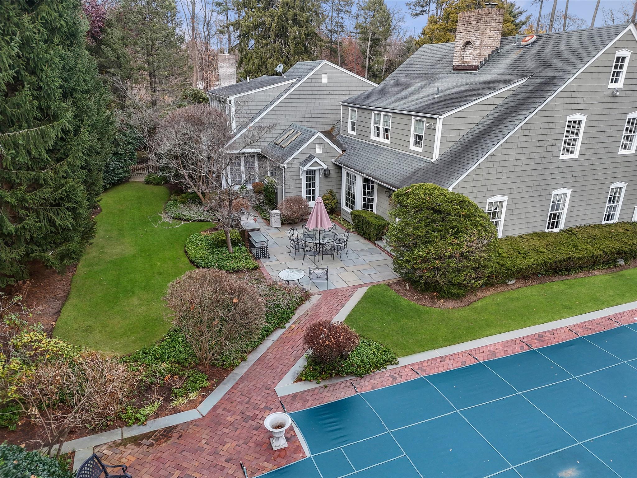 5 Towl Gate Lane, Syosset, New York image 38