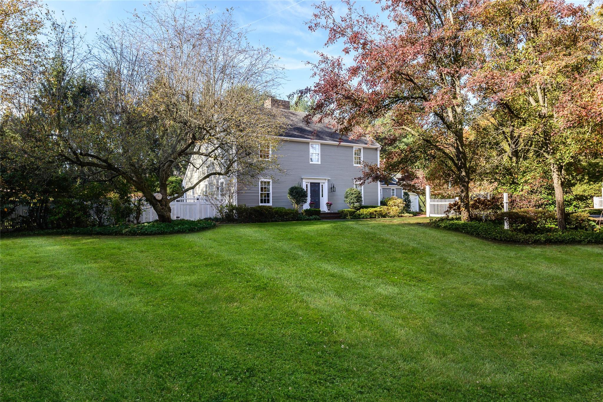 5 Towl Gate Lane, Syosset, New York image 3
