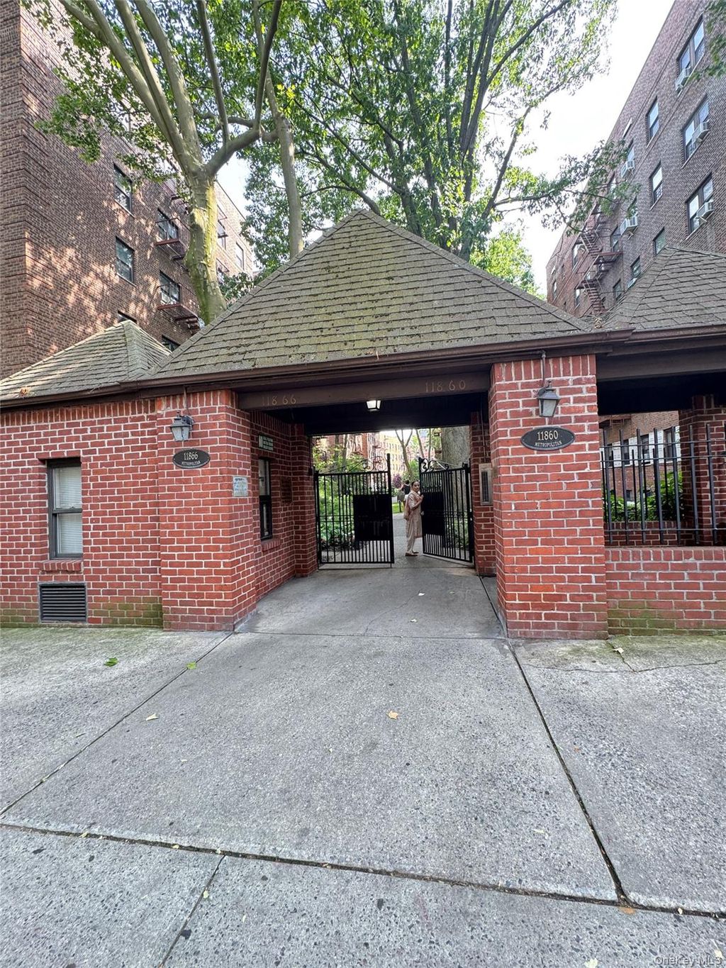 Photo of 118-60 Metropolitan Avenue #1J, Kew Gardens, NY 11415 (MLS # 1013170)