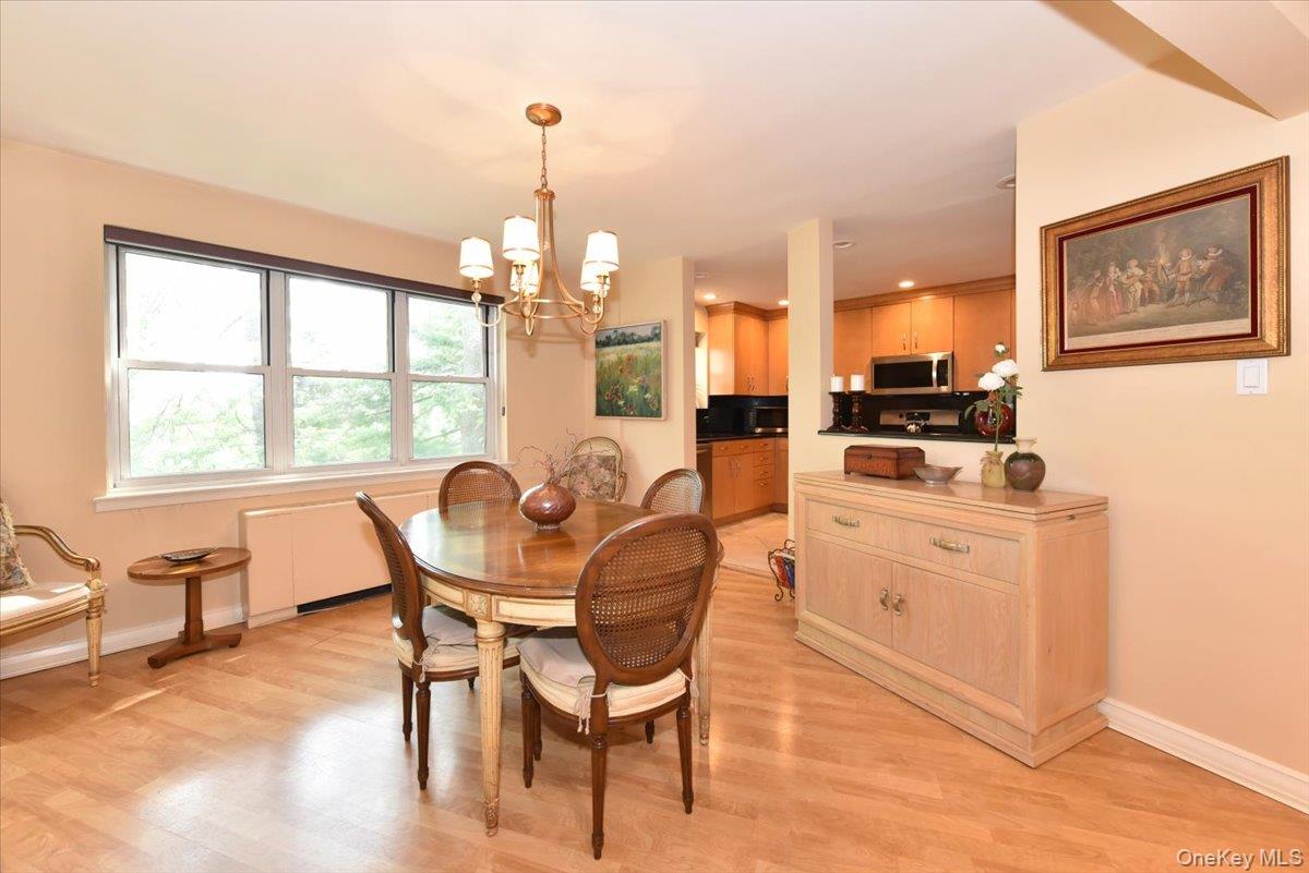 180 S Middle Neck Road 1-Q