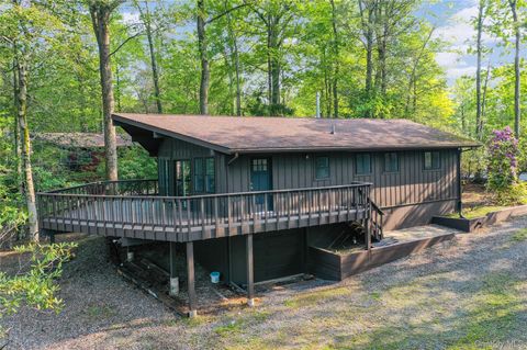 Photo of 119 Lake Shore Drive W, Rock Hill, NY 12775 (MLS # 913378)