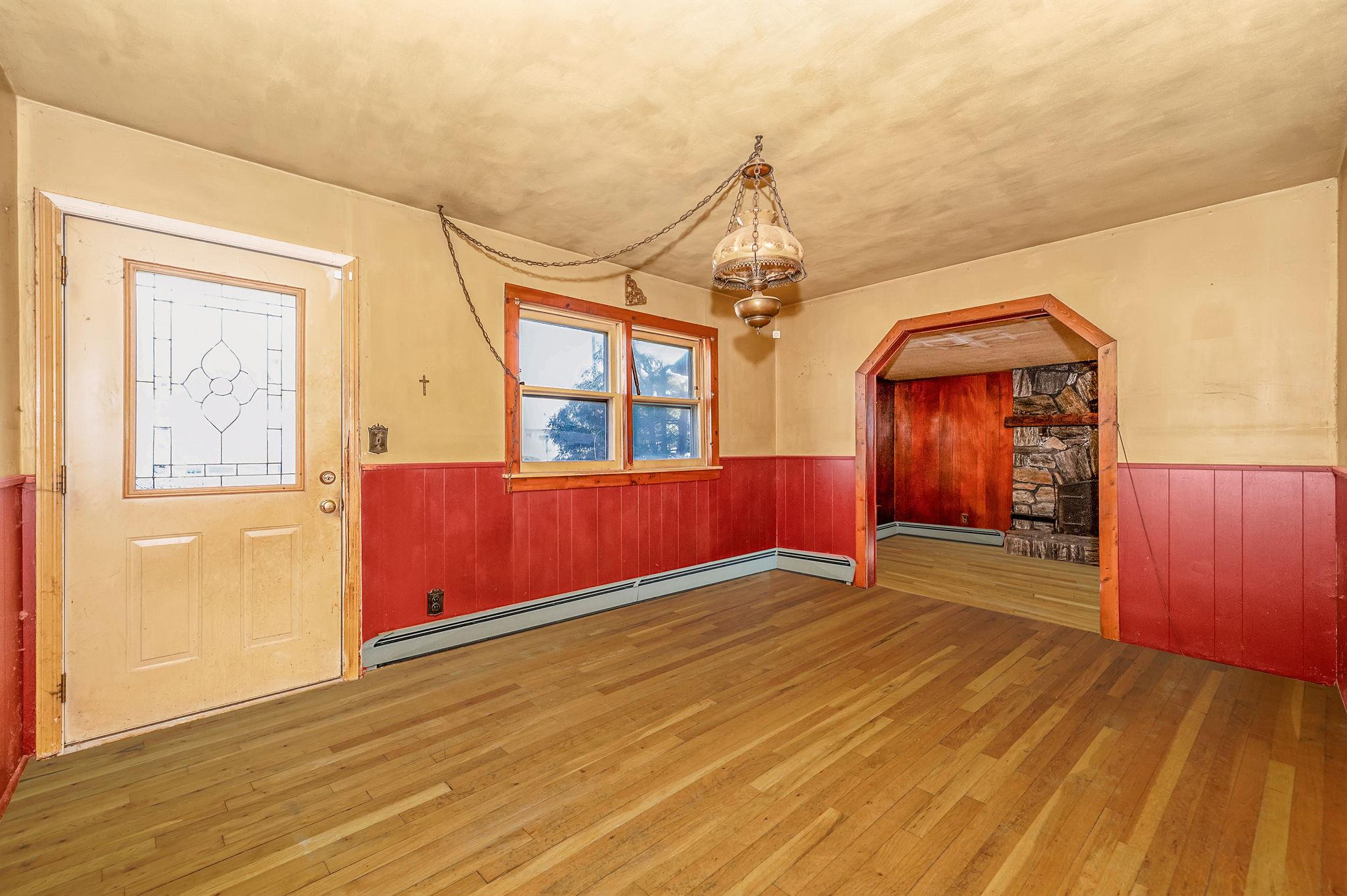 1354 Brooklyn Blvd Blvd, Bay Shore, New York image 9