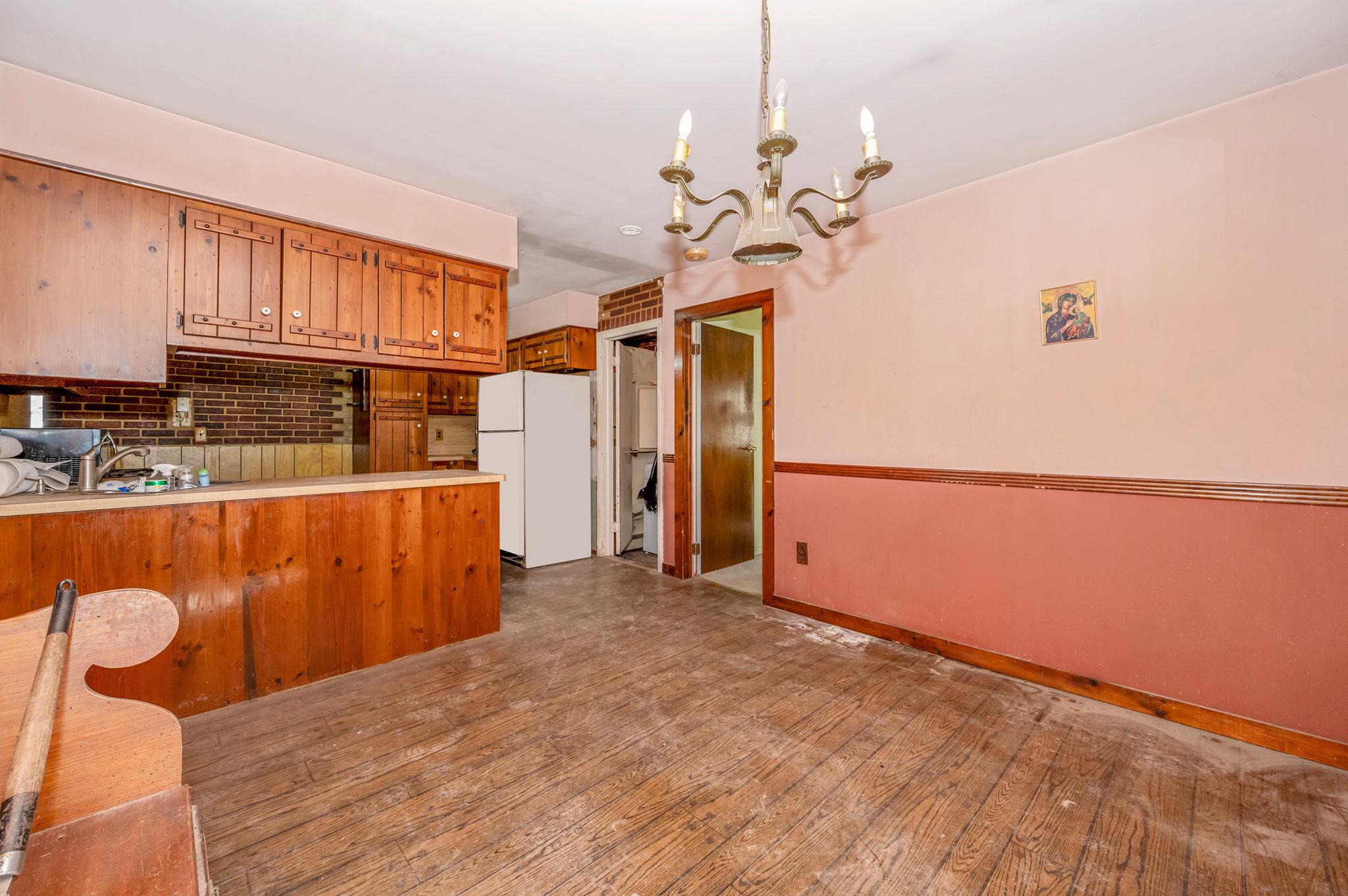 1354 Brooklyn Blvd Blvd, Bay Shore, New York image 20