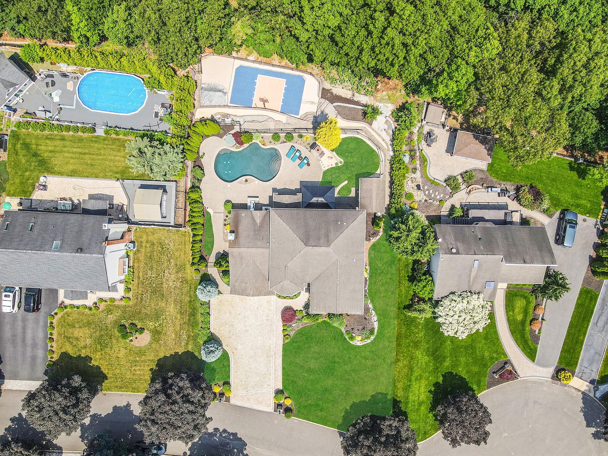 67 Lindron Avenue