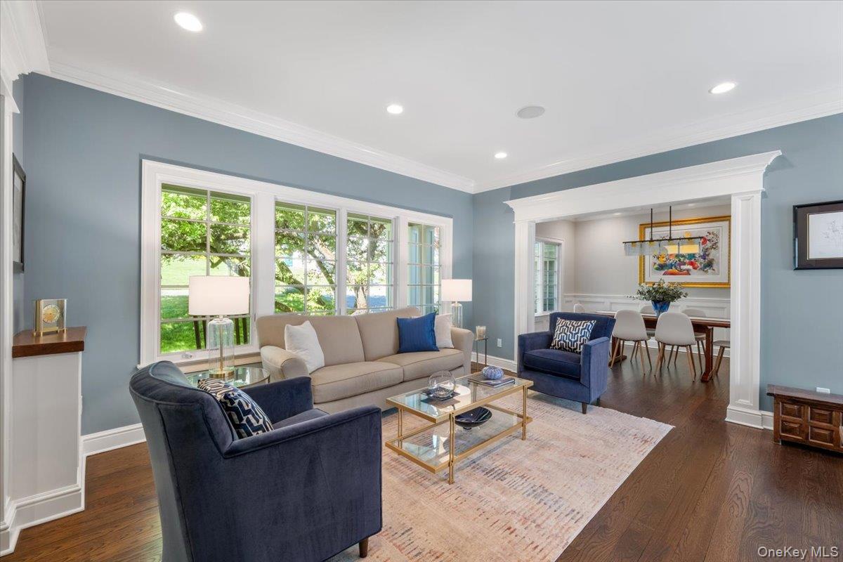 17 Hemlock Road
