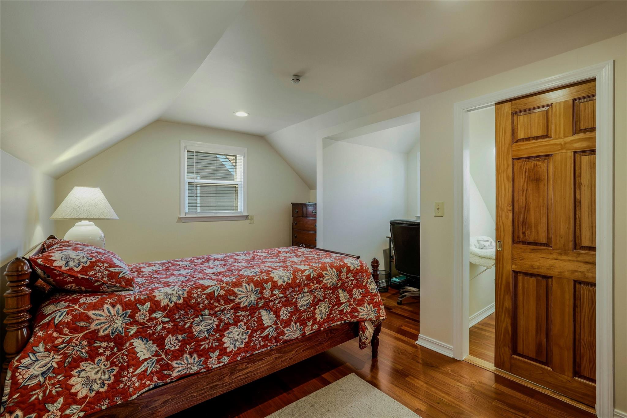 1784 W End Avenue, New Hyde Park, New York image 15