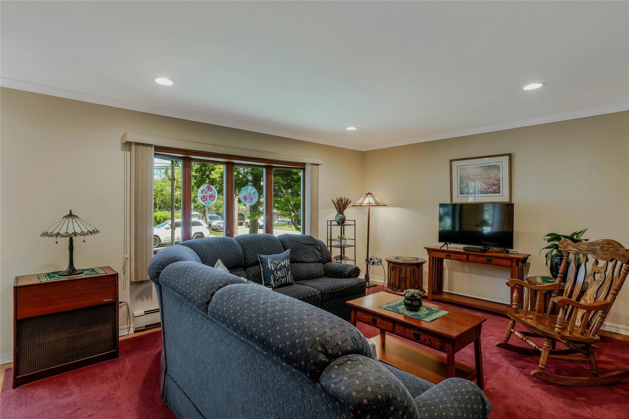 1784 W End Avenue, New Hyde Park, New York image 3