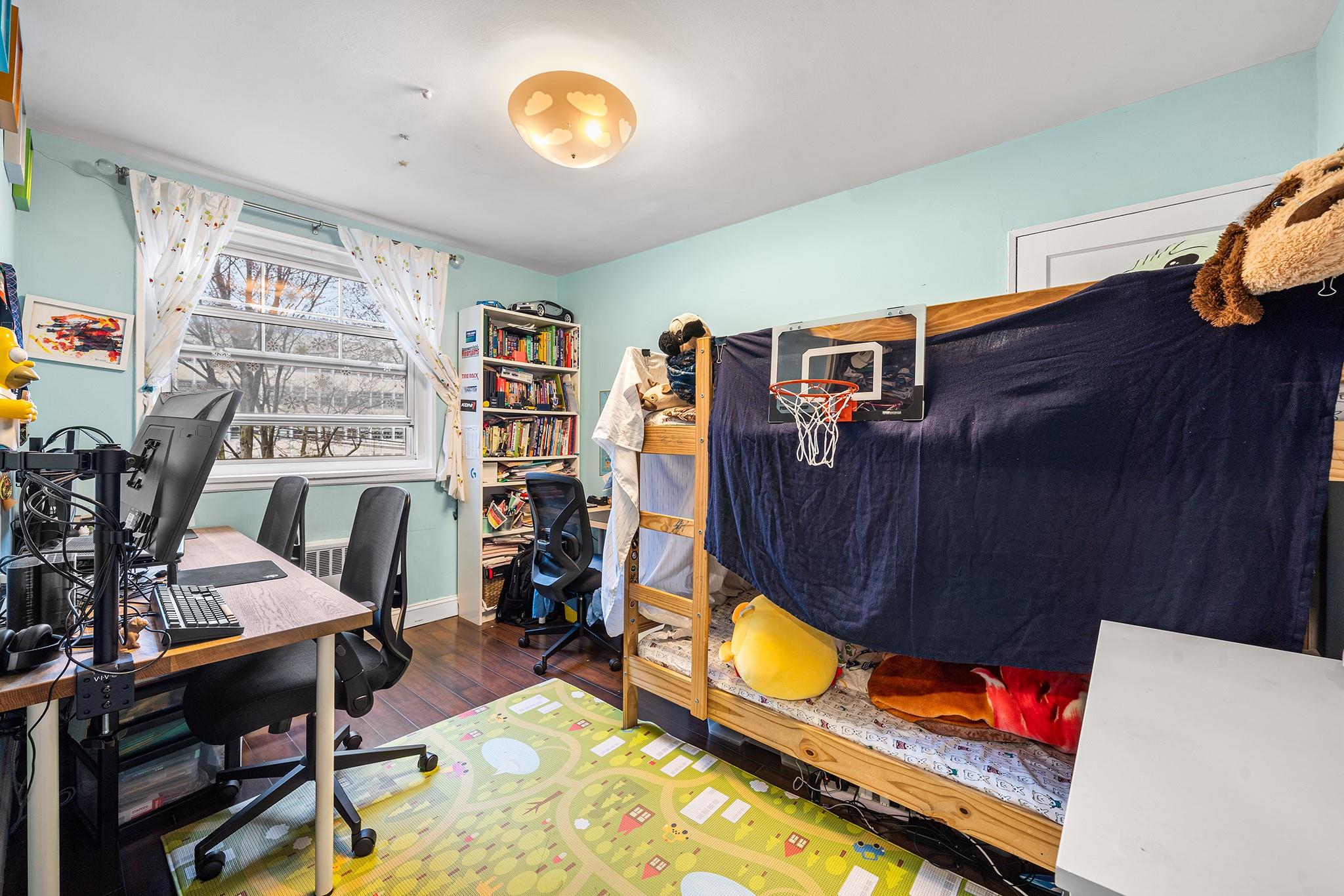 57-45 Marathon Parkway #UPPR, Little Neck, New York image 12