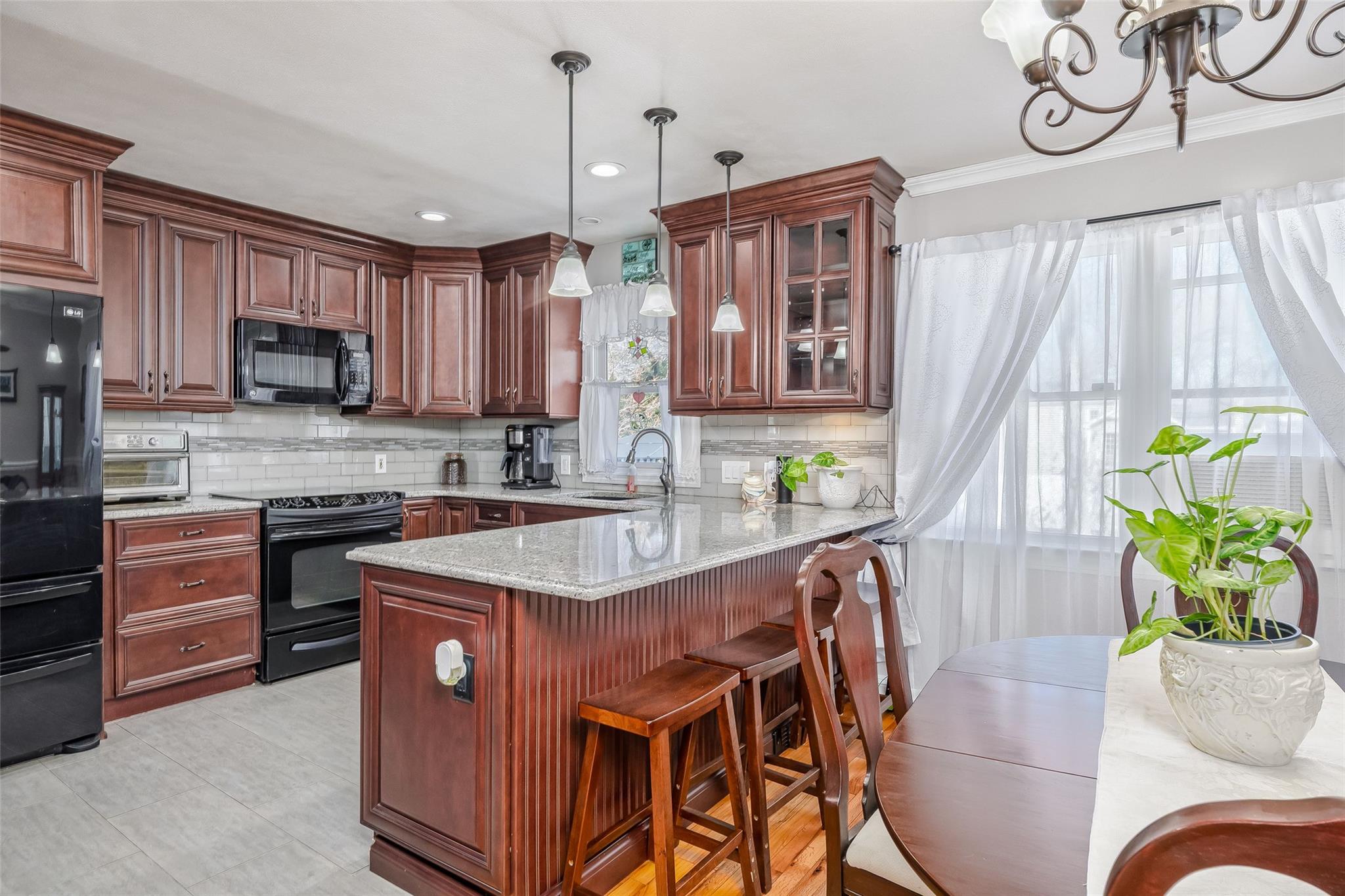 103 Glenwood Lane, Port Jefferson, New York image 24