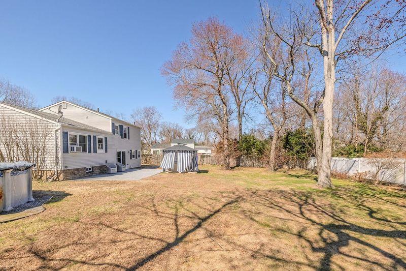 103 Glenwood Lane, Port Jefferson, New York image 9