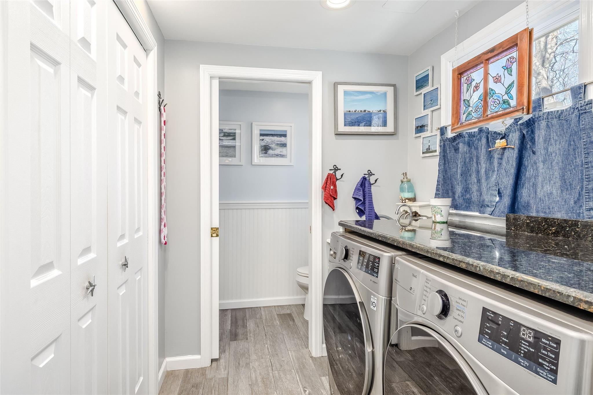 103 Glenwood Lane, Port Jefferson, New York image 11