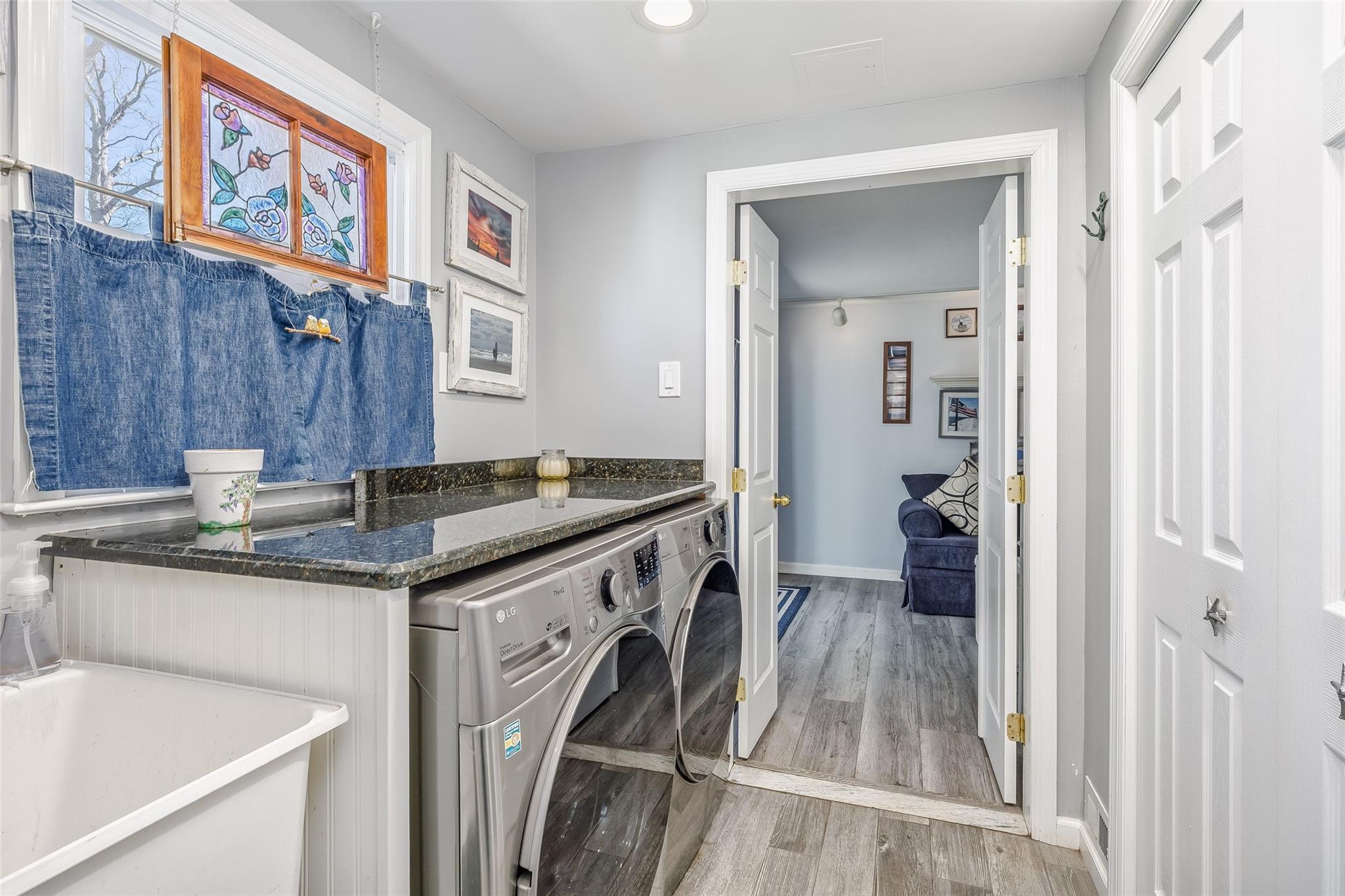 103 Glenwood Lane, Port Jefferson, New York image 14
