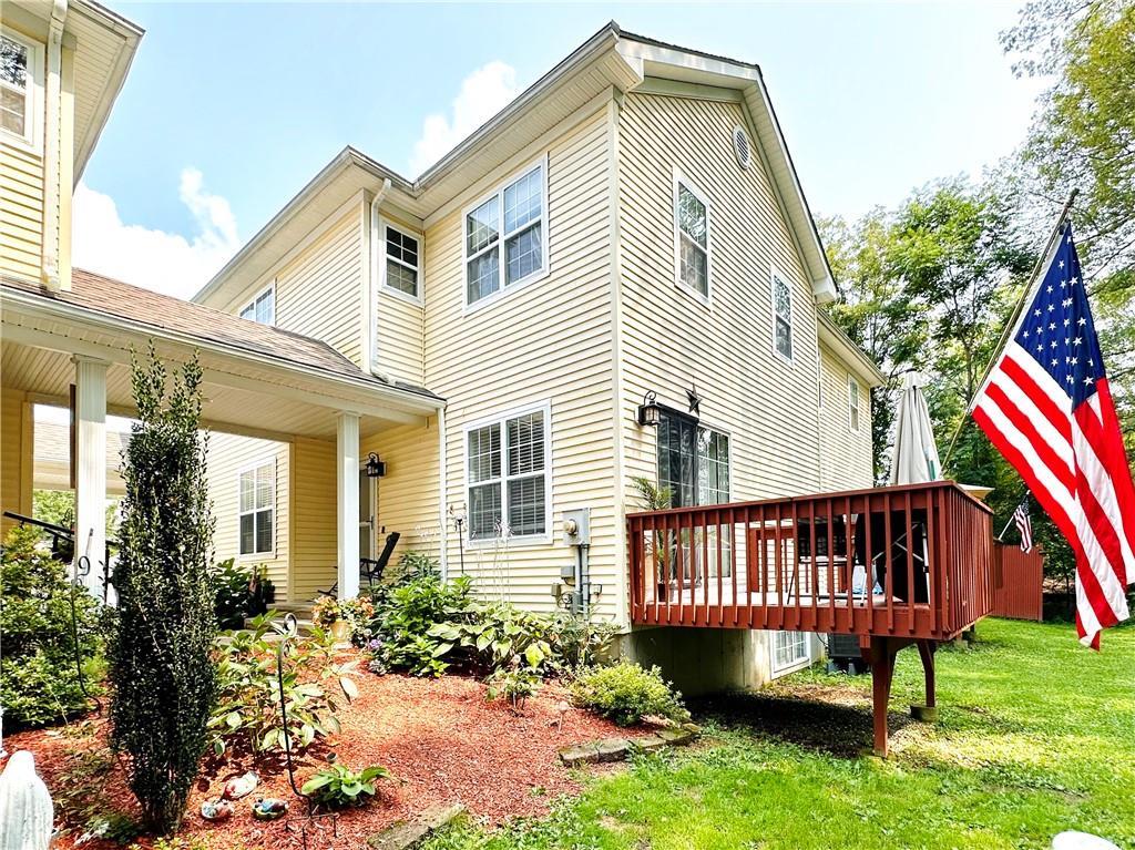 Property for Sale at Stringham Road 11, Lagrangeville, New York - Bedrooms: 2 
Bathrooms: 3 
Rooms: 6  - $409,900