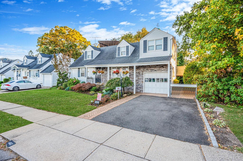 Photo of 462 Hull Street, East Meadow, NY 11554 (MLS # 1065539)
