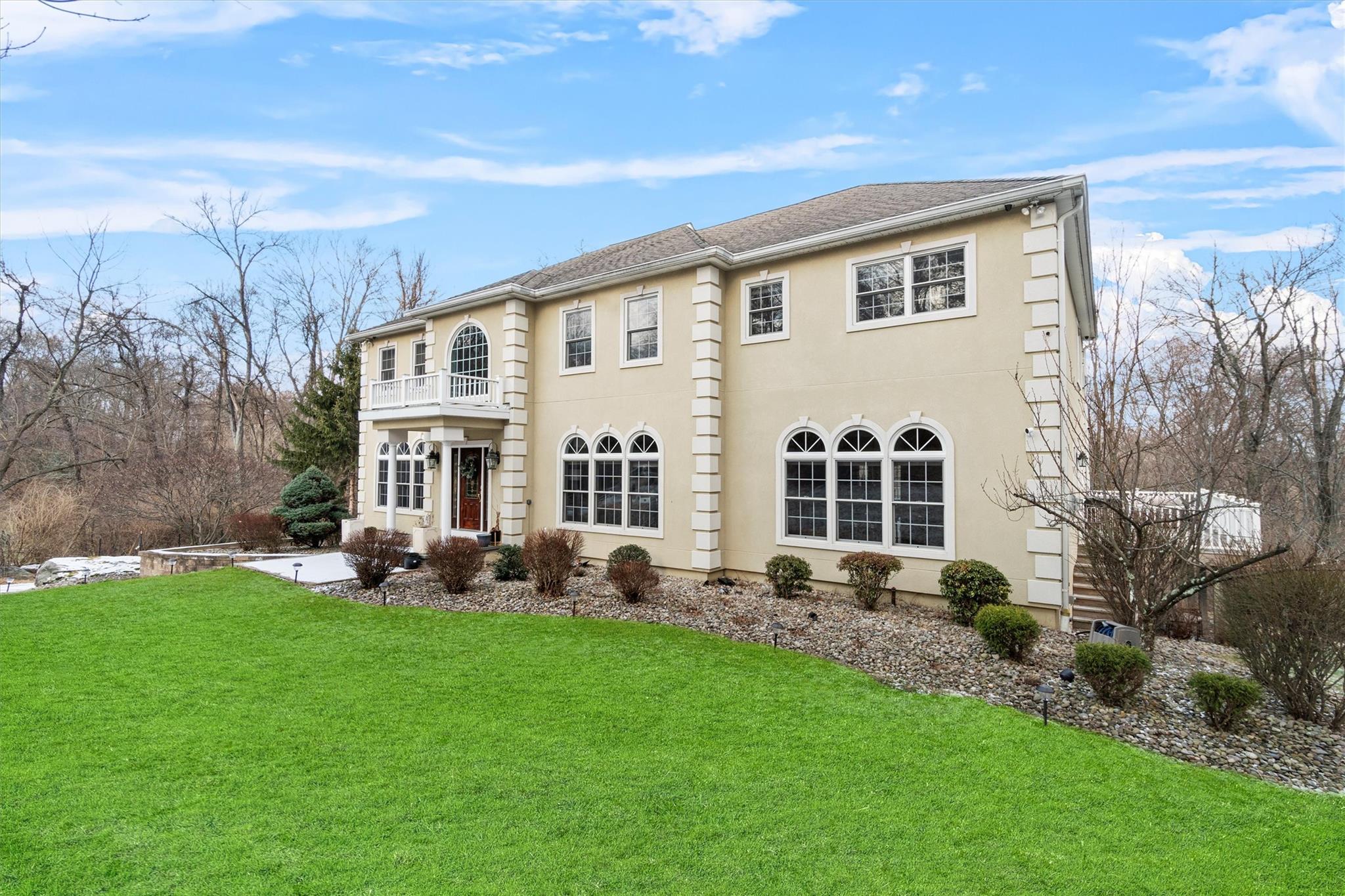 225 Stonywood Drive, Newburgh, New York image 3