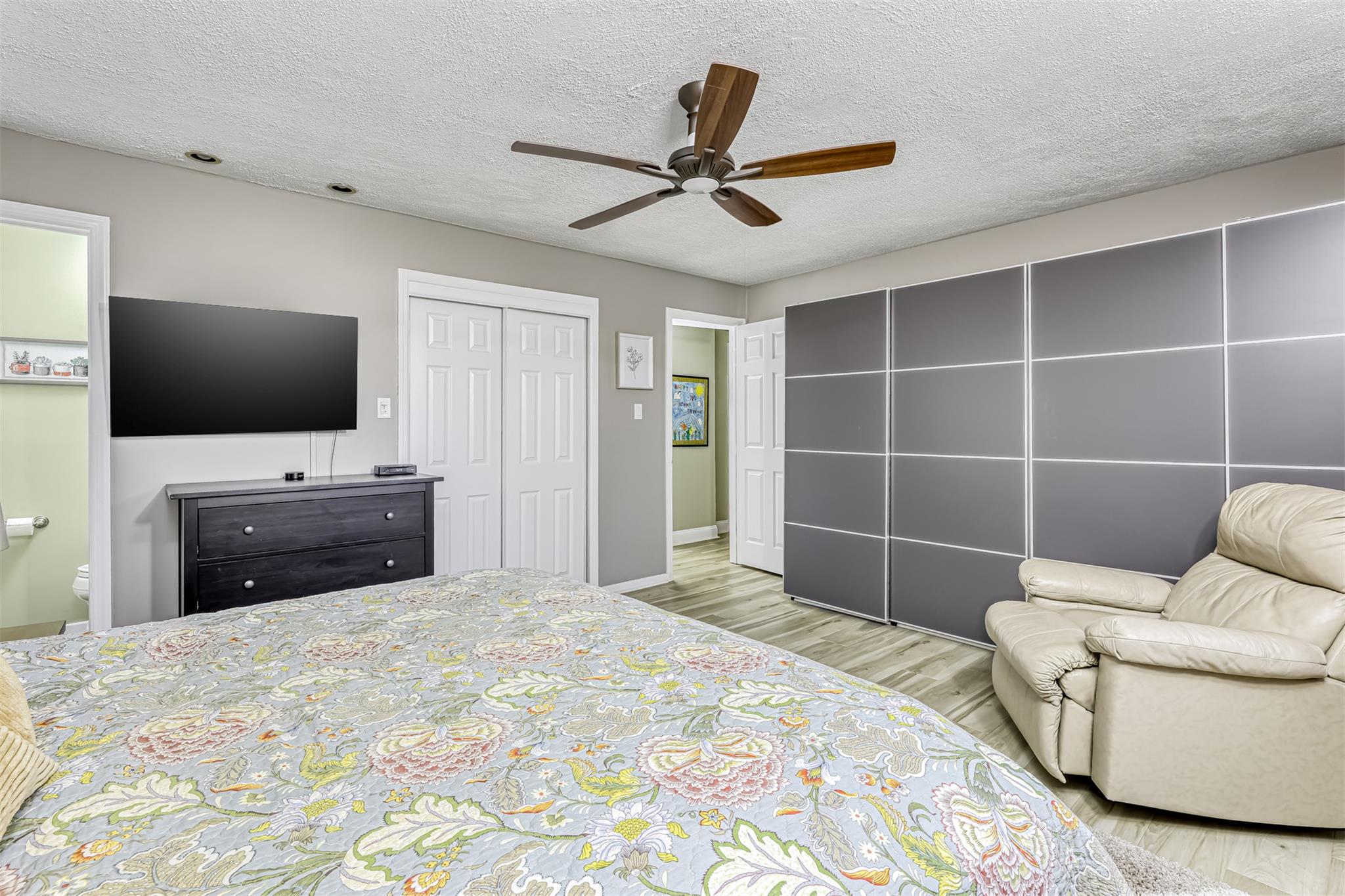 9 Danbury Court #1601, Suffern, New York image 13