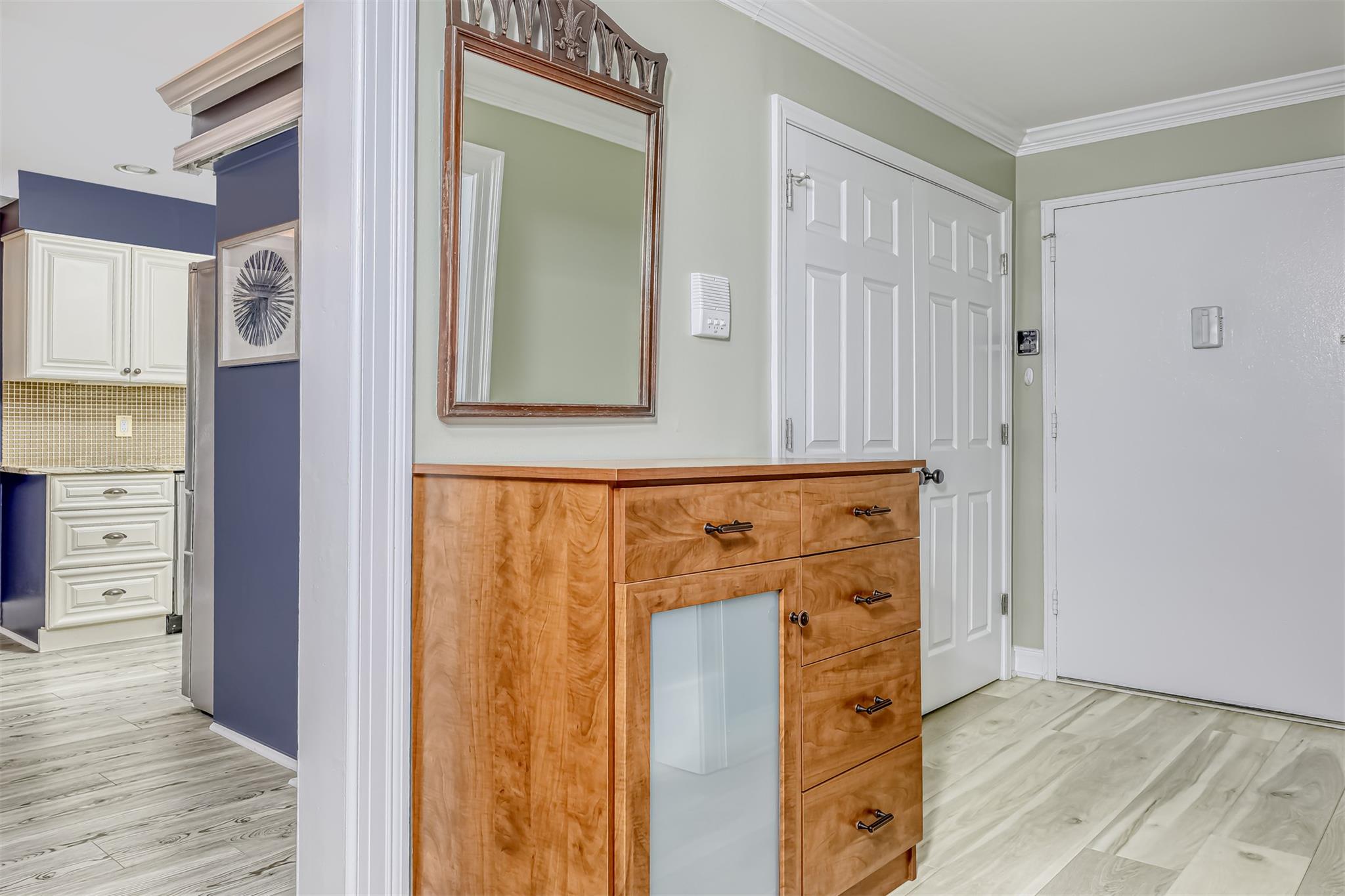 9 Danbury Court #1601, Suffern, New York image 3