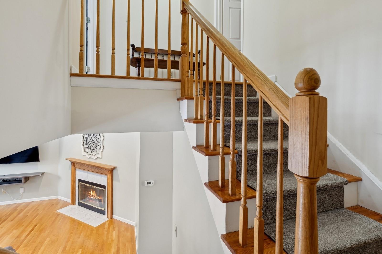28 Austin Douglas Way, Clarkstown, New York image 23