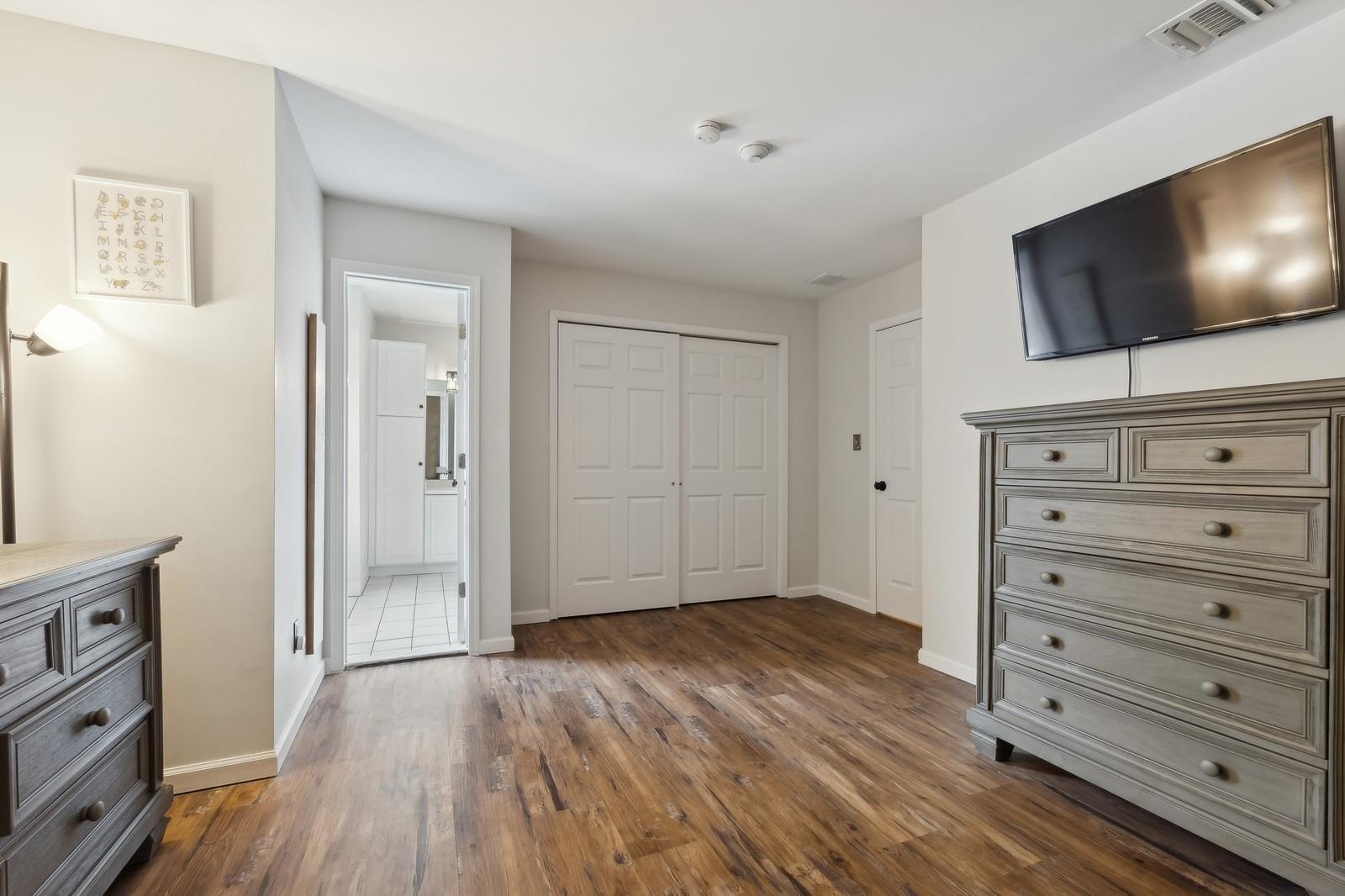 28 Austin Douglas Way, Clarkstown, New York image 40