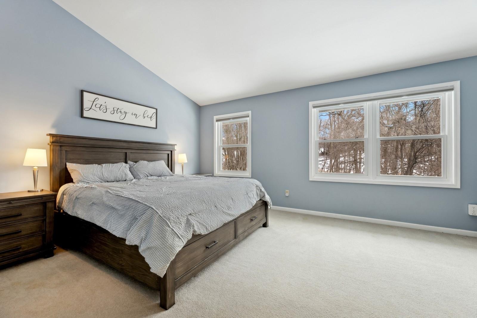 28 Austin Douglas Way, Clarkstown, New York image 27