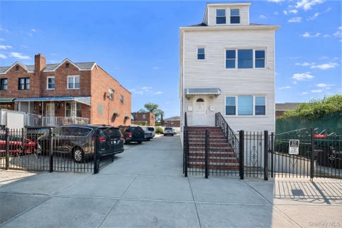 Multifamily For Sale - 2710 Lurting Avenue<br/> Bronx, NY 10469